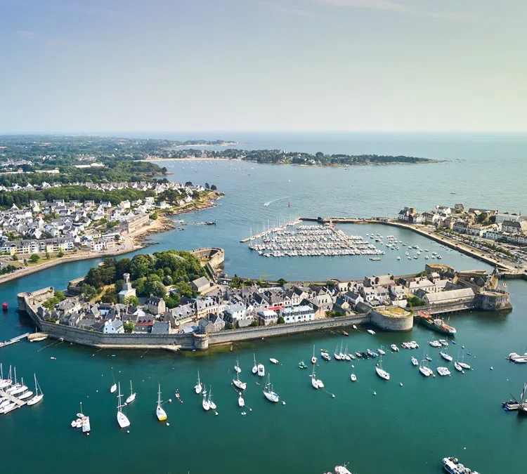 Découvrez les différents ports de pêche emblématiques de France.